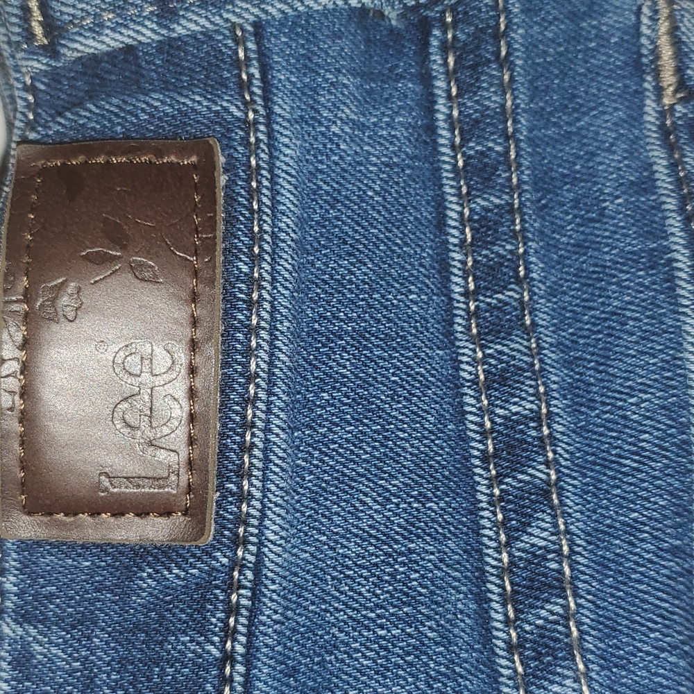 Lee Relaxed Fit at the Waist Straight Leg Short Denim Jeans, Size 8 Short - Picture 2 of 7